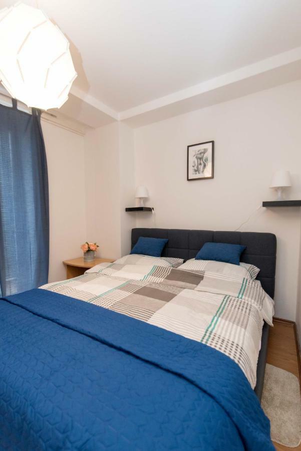 Apartman Lux Appartement Daruvar Buitenkant foto