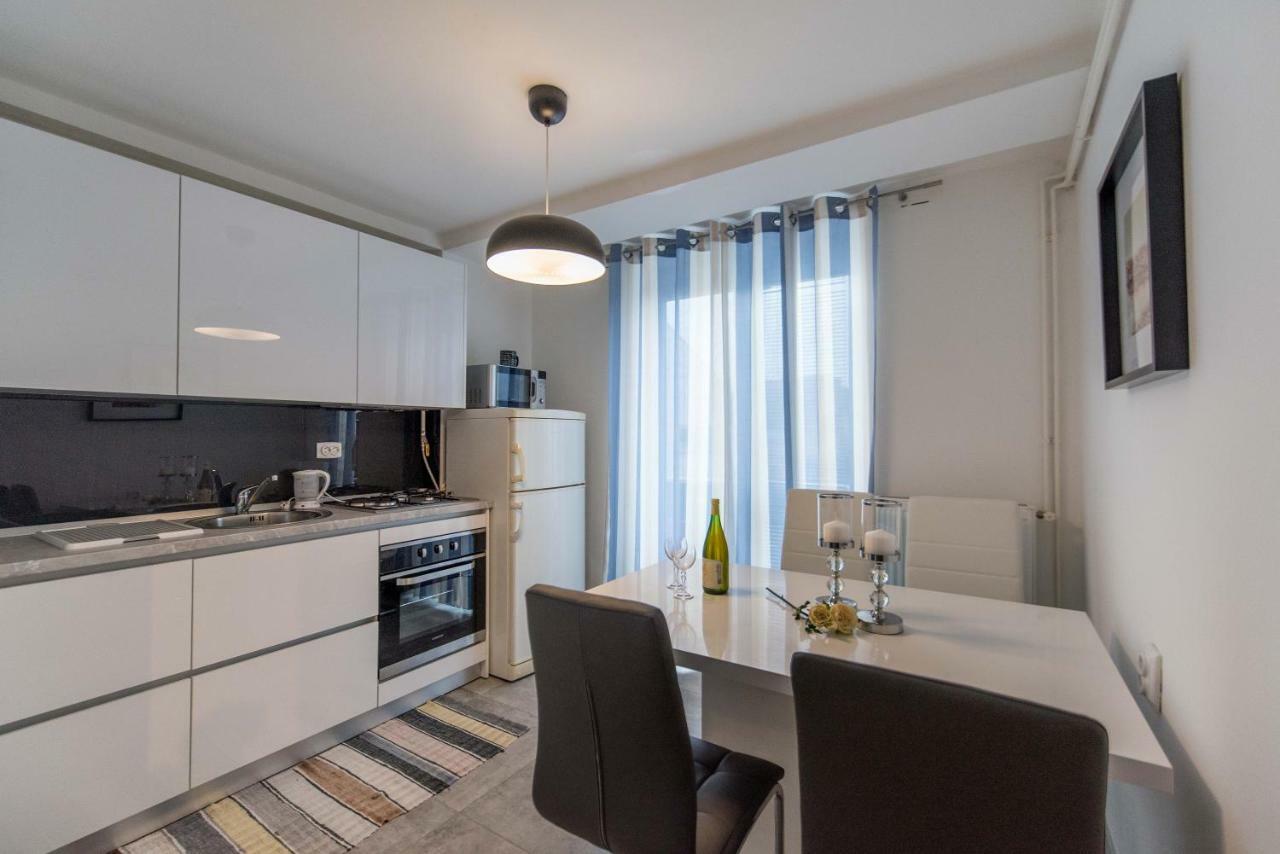 Apartman Lux Appartement Daruvar Buitenkant foto